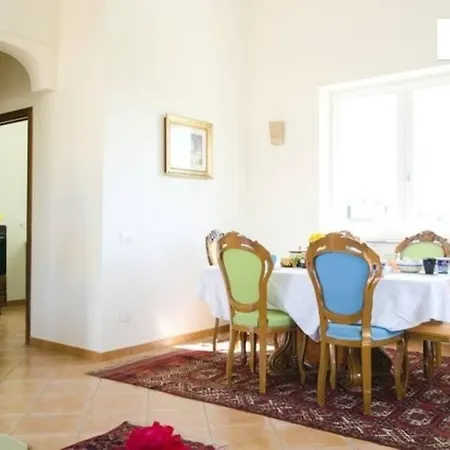 Gli Olivi Bed & Breakfast